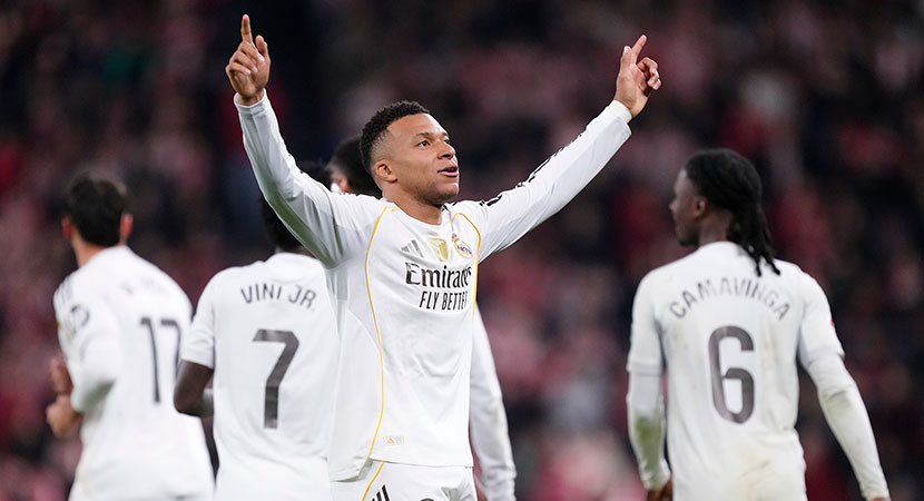 热血的 球队对抗 - 头球攻门